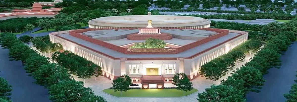 News : संसद की सुरक्षा में फिर सेंध, दीवार फांदकर संसद भवन में घुसा शख्स, हड़कंप
