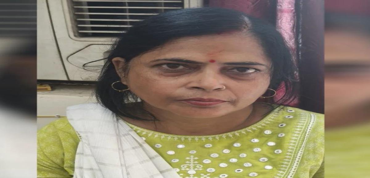 बरेली: घूस लेते रंगेहाथ पकड़ी गई स्कूल की प्रधानाध्यापिका, एंटी करप्शन टीम की बड़ी कार्रवाई