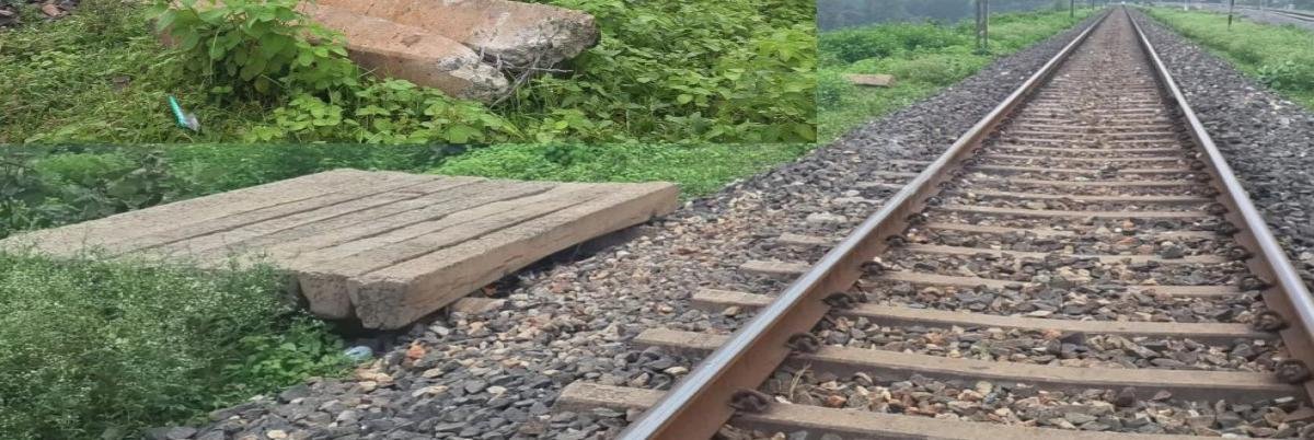रेल हादसा नाकाम: ट्रैक पर स्लीपर रखकर नौचंदी एक्सप्रेस को पलटाने की कोशिश