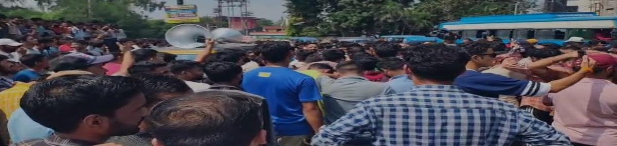 UKSSSC परीक्षा पर उठे सवाल: सड़क पर उतरे गुस्साए युवा