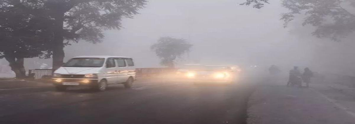 उत्तर प्रदेश में रात के तापमान में भारी गिरावट, कई जिलों में पारा 10 डिग्री से नीचे; उत्तर भारत में ठंड ने तोड़ा तीन साल का रिकॉर्ड
