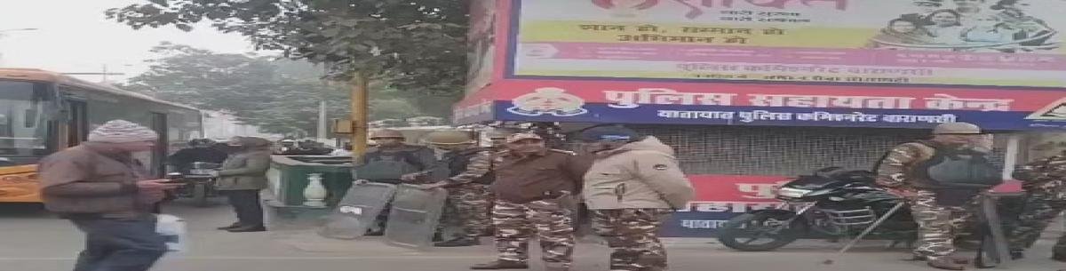 भाजपा कार्यालय की ओर बढ़ रहे कांग्रेस कार्यकर्ता हिरासत में, महानगर अध्यक्ष नजरबंद