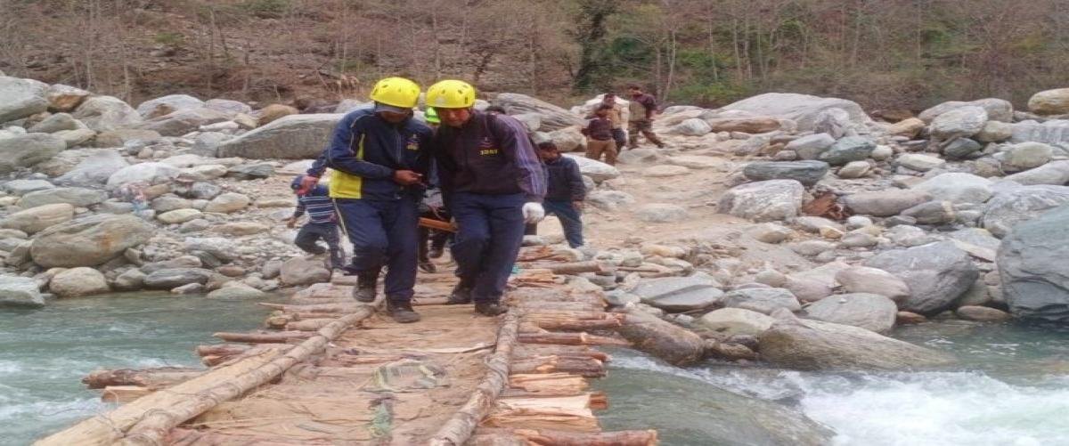 घास काटने गई महिला की पहाड़ी से गिरकर मौत, SDRF ने किया शव बरामद