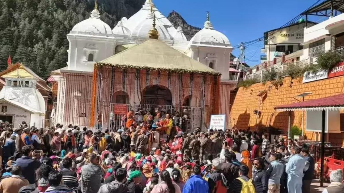गंगोत्री मंदिर दर्शन समय में बड़ा बदलाव: अब सुबह 6 बजे से रात 10 बजे तक मिलेंगे मां गंगा के दर्शन
