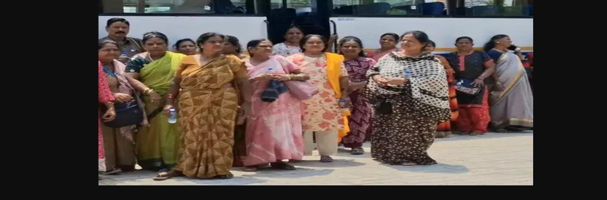 ऋषिकेश में चारधाम यात्रियों से ठगी, फर्जी ट्रैवल एजेंट ने वसूले पैसे; 8000 रुपये चोरी का आरोप