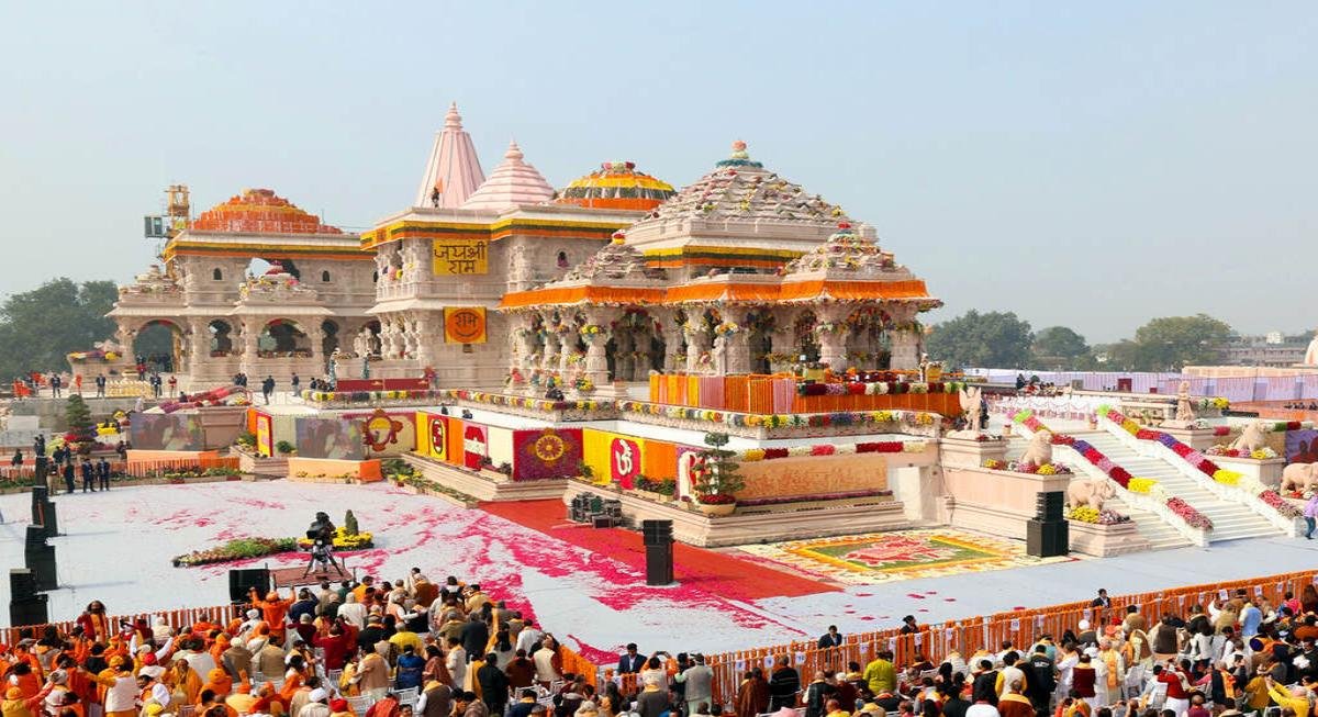 राम मंदिर चढ़ावा चोरी मामले में सुप्रीम कोर्ट ने केंद्र और राज्य सरकार को घेरा ,SIT से मांगा स्टैट्स