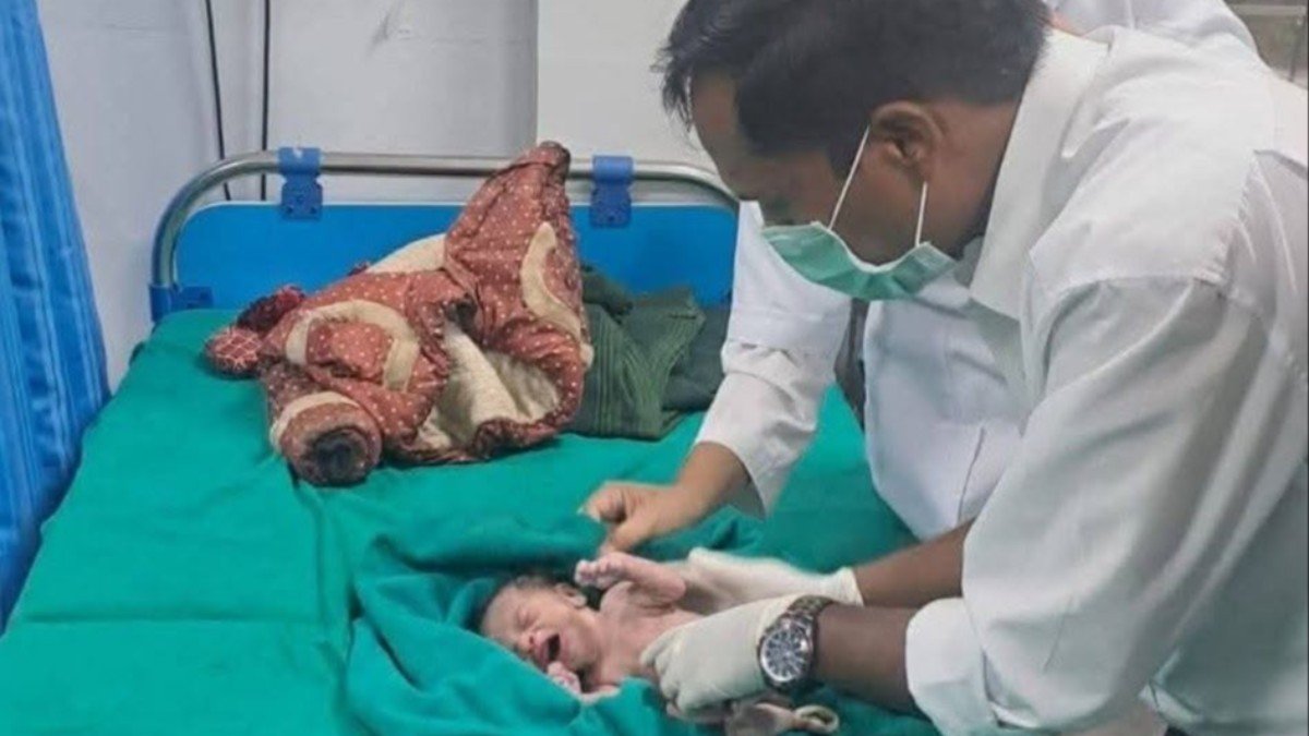 चमोली में लावारिश हालात में मिले बच्चे को अपनाने वालों की लगी लम्बी लाइन, लेकिन बच्चा किसका ये पहेली अनसुलझी