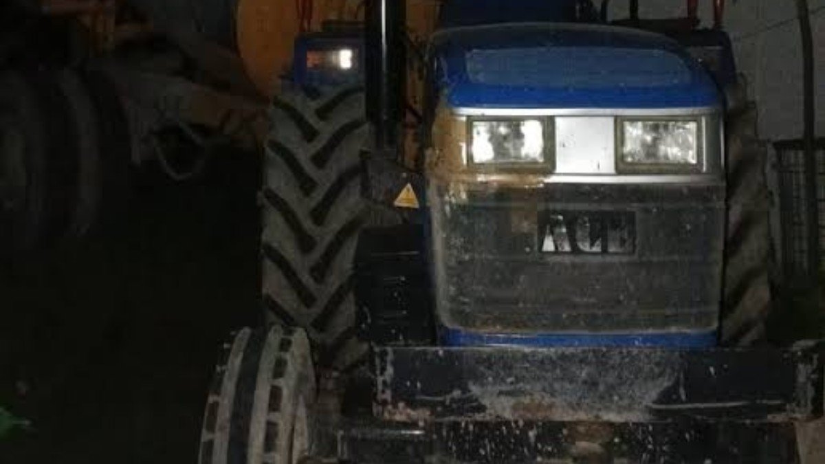 देहरादून में मिक्सर ट्रैक्टर की चपेट में आने से 18 वर्षीय वैष्णवी की दर्दनाक मौत, ट्रैक्टर चालक हिरासत में