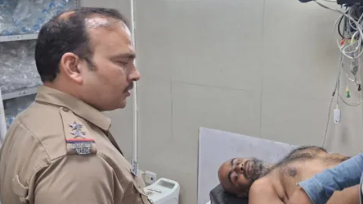 देहरादून के IT पार्क में पार्किंग विवाद बना खूनी संघर्ष, 75 वर्षीय बुजुर्ग ने 34 साल के युवक को घोंपा चाकू...