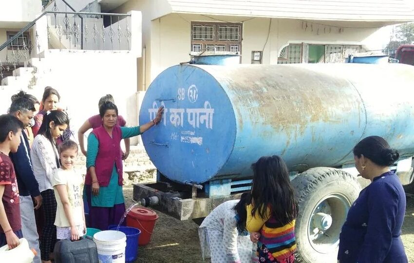  Dehradun : यहां तीन दिन से पानी के लिए तड़प रहे है लोग, नहीं मिल रही कोई मदद | Nation One