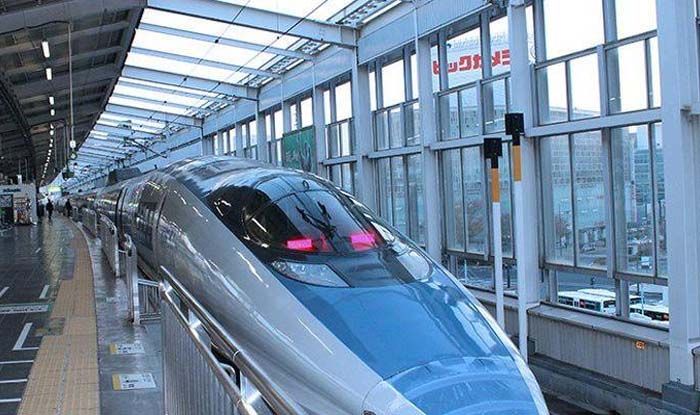  Bullet Train: अब दिल्ली से बनारस पहुंचने में लगेंगे मात्र 4 घंटे, बुलेट ट्रेन की 350 किमी होगी स्पीड, 13 स्टेशनों पर रुकेगी, पढ़े पूरी खबर | Nation One