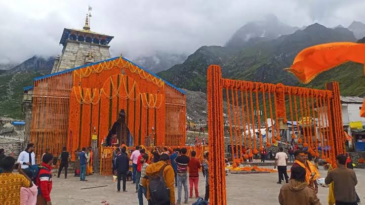  Kedarnath : यहां के कारोबारी ने केदारनाथ मंदिर को चढ़ाया 230 किलो सोना, अब सोने की होंगी दिवारें | Nation One