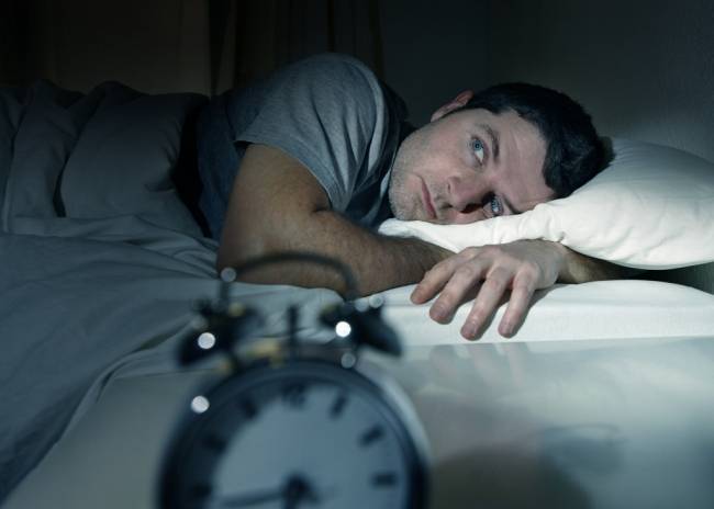  Health Tips : अगर आप भी देर रात तक जगते है, तो हो जाएं सावधान, हो सकता है ये नुकसान | Nation One