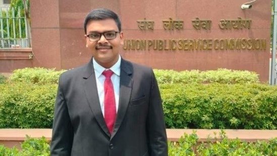  NEWS : लखनऊ के लाल आदित्य श्रीवास्तव ने किया कमाल, UPSC परीक्षा में अव्वल | Nation One