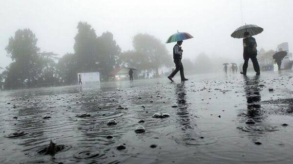  Weather : इन राज्यों में तेज होगी मौसमी हलचल, केरल और तमिलनाडु में भारी बारिश का रेड अलर्ट | Nation One